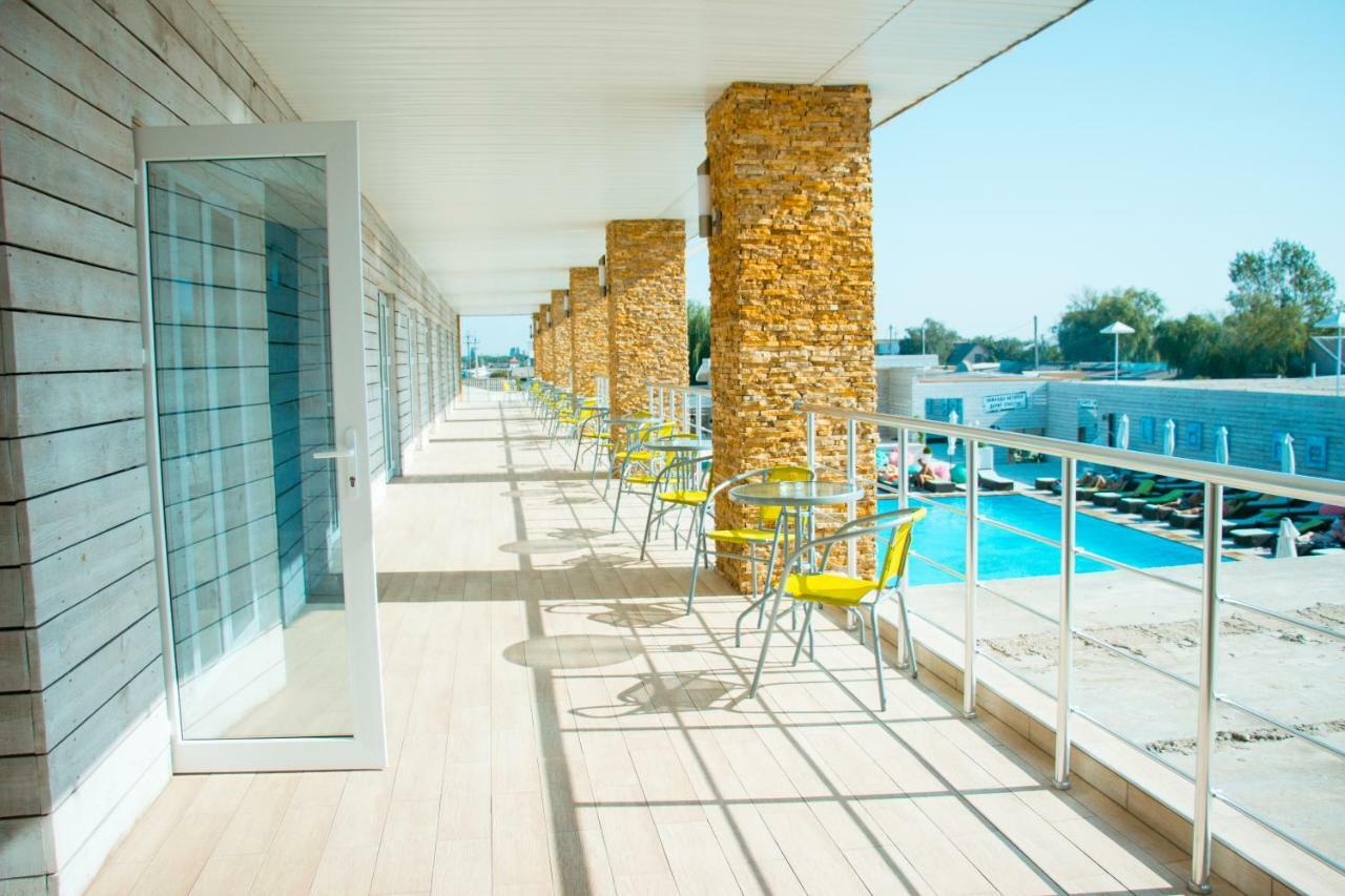 Hotel Lido Лазурное Экстерьер фото